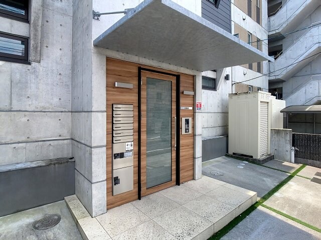 ファーストの物件外観写真