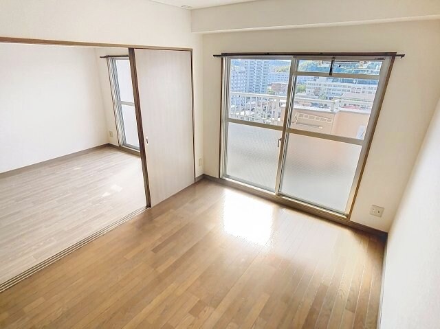 レジデンツアハトの物件内観写真