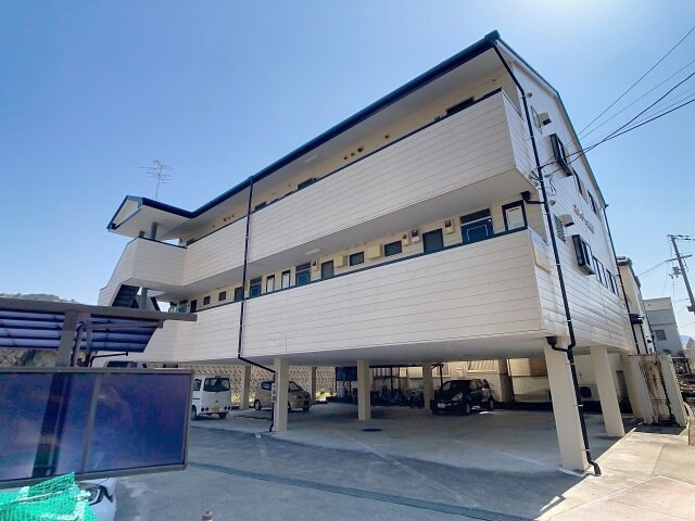 スカイラーク米田 Ⅱの物件外観写真