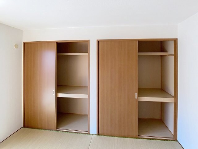 フローラ四月田 A棟の物件内観写真