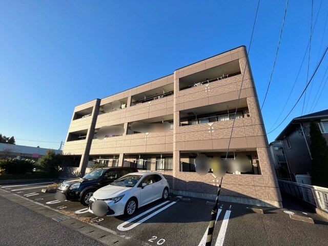 プルミエアリーナの物件外観写真