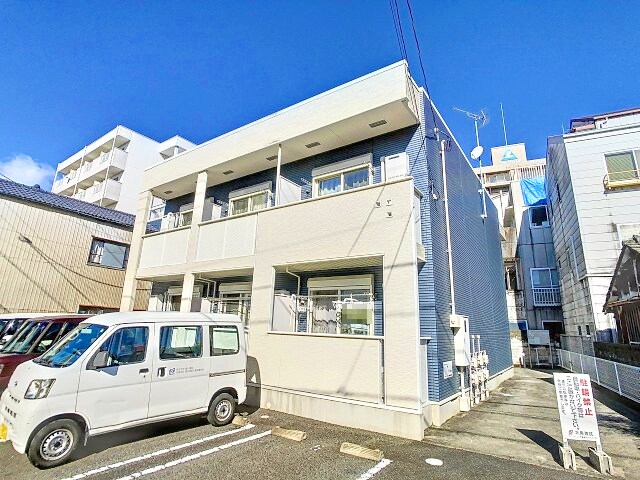 プランドールの物件外観写真