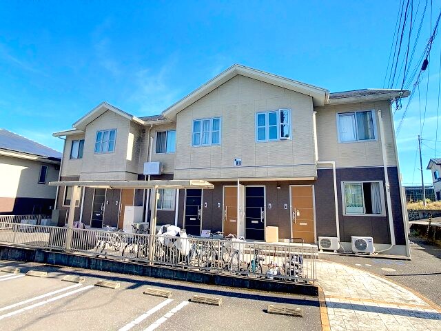 シャーメゾン万々Ⅱの物件外観写真