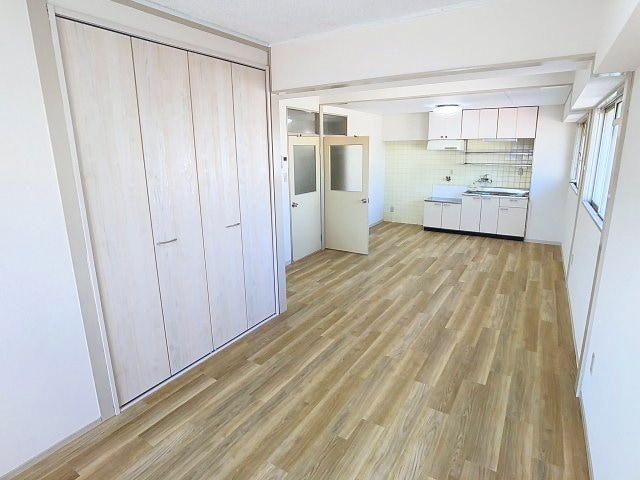 クラウン石立 Ⅰの物件内観写真