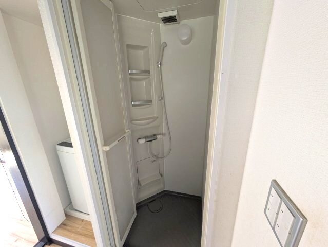 バレーベア若草の物件内観写真