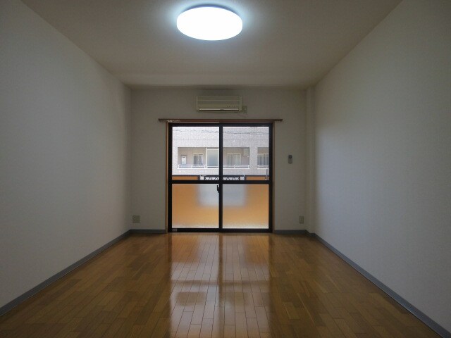 エスポアールの物件内観写真