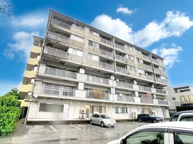 レジデンス扇の物件外観写真