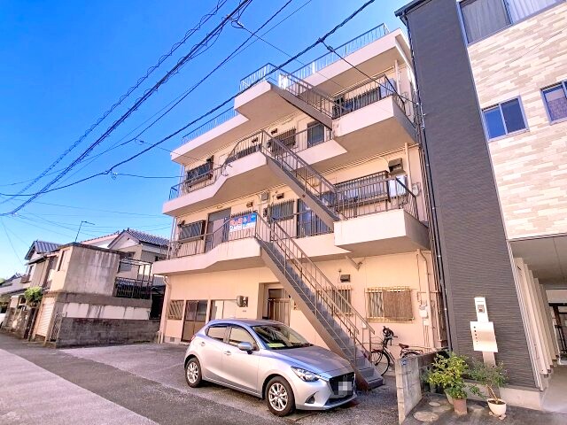 サンハイツ鴨部の物件外観写真