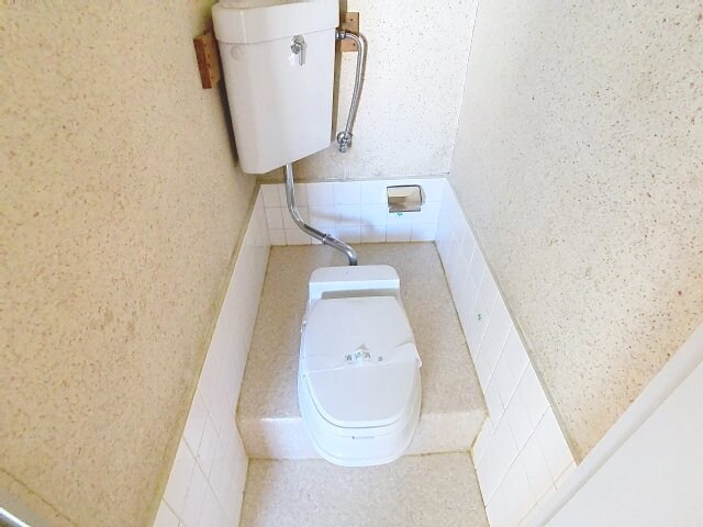 サンハイツ鴨部の物件内観写真