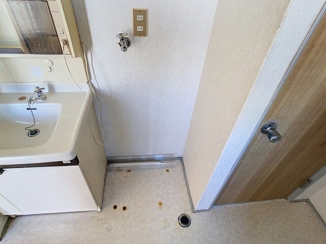 サンハイツ鴨部の物件内観写真