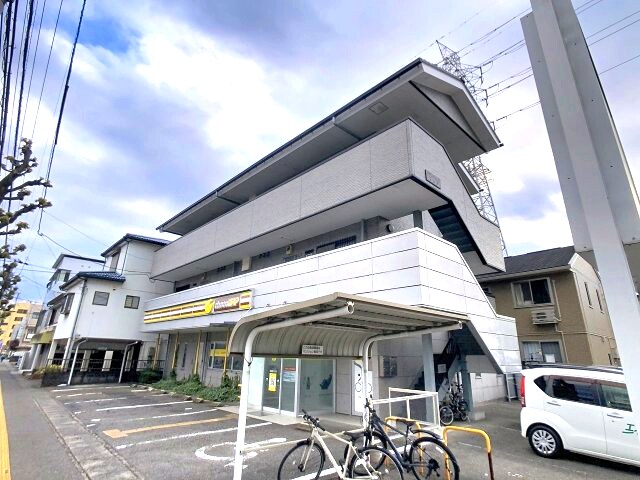 グランドゥル・フレアの物件外観写真