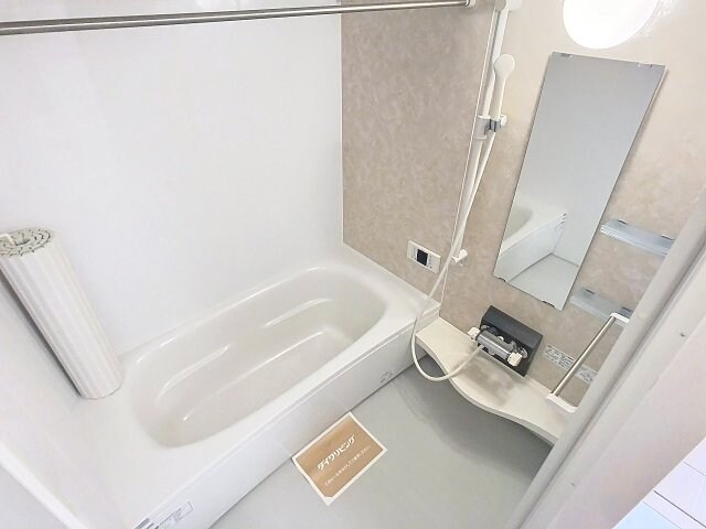 福井ガーデンハイツ A棟の物件内観写真