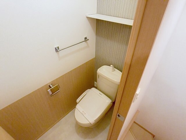 福井ガーデンハイツ A棟の物件内観写真