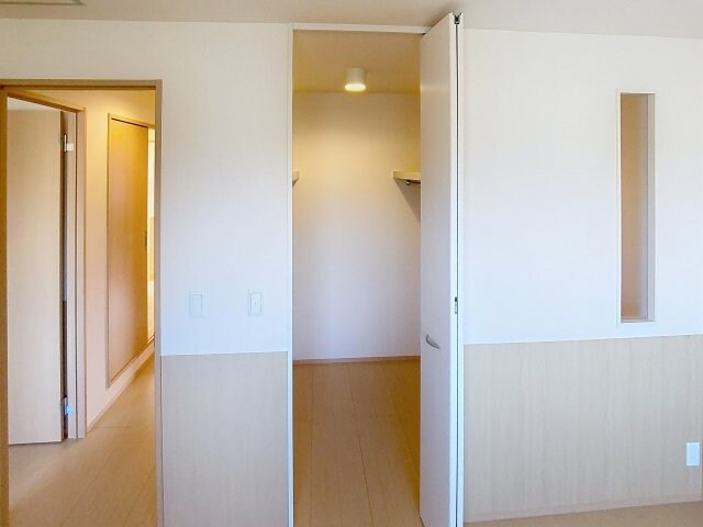 福井ガーデンハイツ A棟の物件内観写真