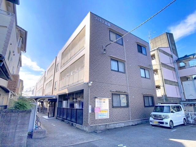 フィネス高橋の物件外観写真