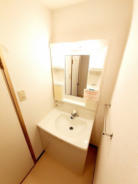 コモドハイツＡの物件内観写真