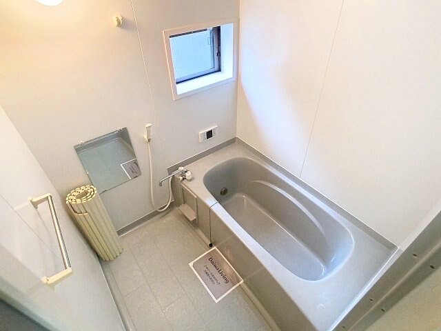 グランドソレーユ B棟の物件内観写真