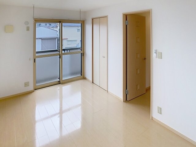 グランドソレーユ B棟の物件内観写真