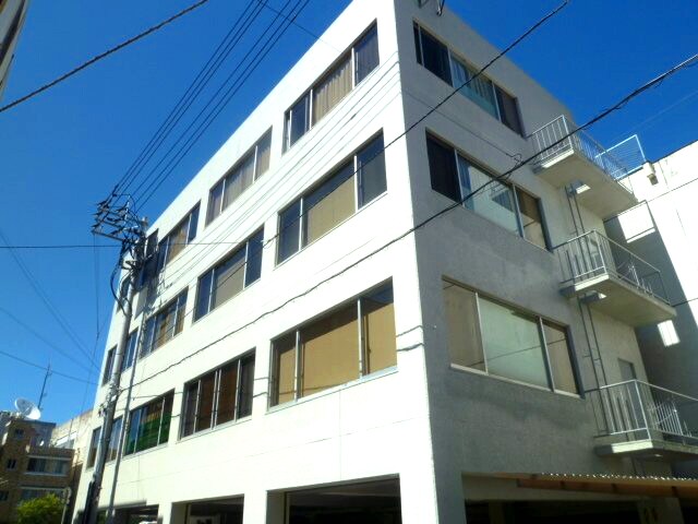 クレール本町の物件外観写真