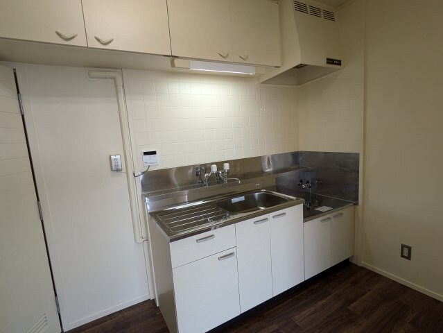 ヴィラナリー高知 3号棟の物件内観写真