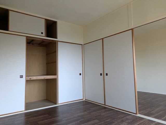 ヴィラナリー高知 3号棟の物件内観写真