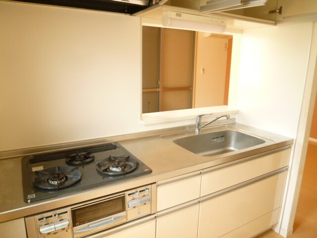 ファルカスⅡ A棟の物件内観写真