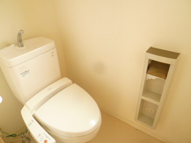 ファルカスⅡ A棟の物件内観写真