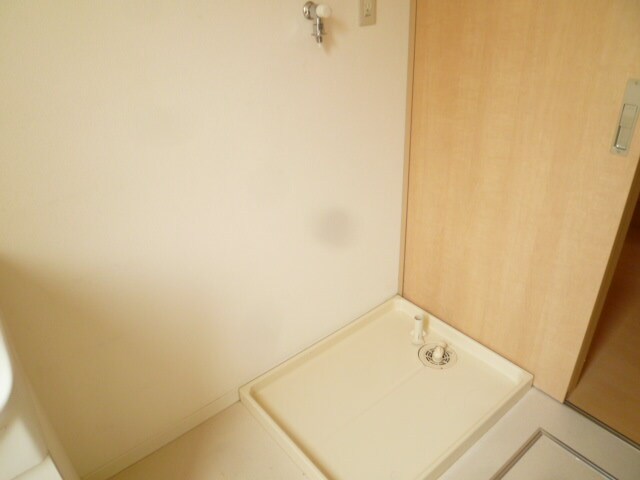 ファルカスⅡ A棟の物件内観写真