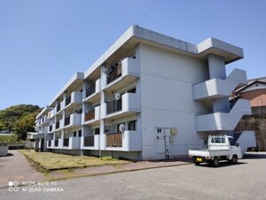 福井ハイツの物件外観写真