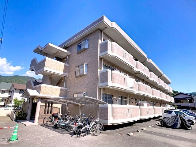 ガーデンハイツ永野Ⅱの物件外観写真