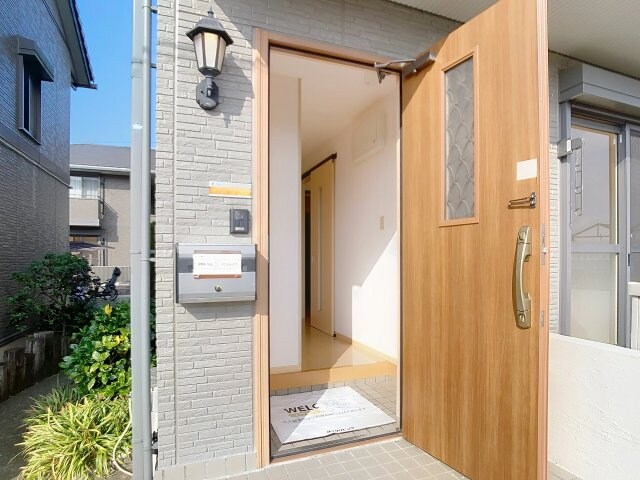 リビングタウン万々 B棟の物件内観写真