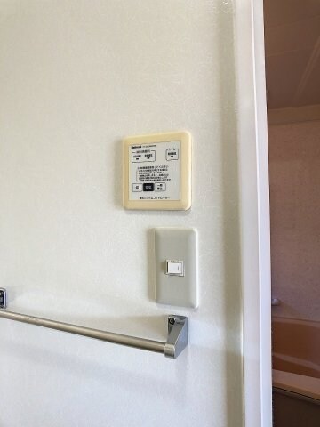 リビングタウン万々 B棟の物件内観写真