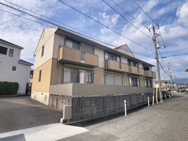 メゾンEYE A棟の物件外観写真