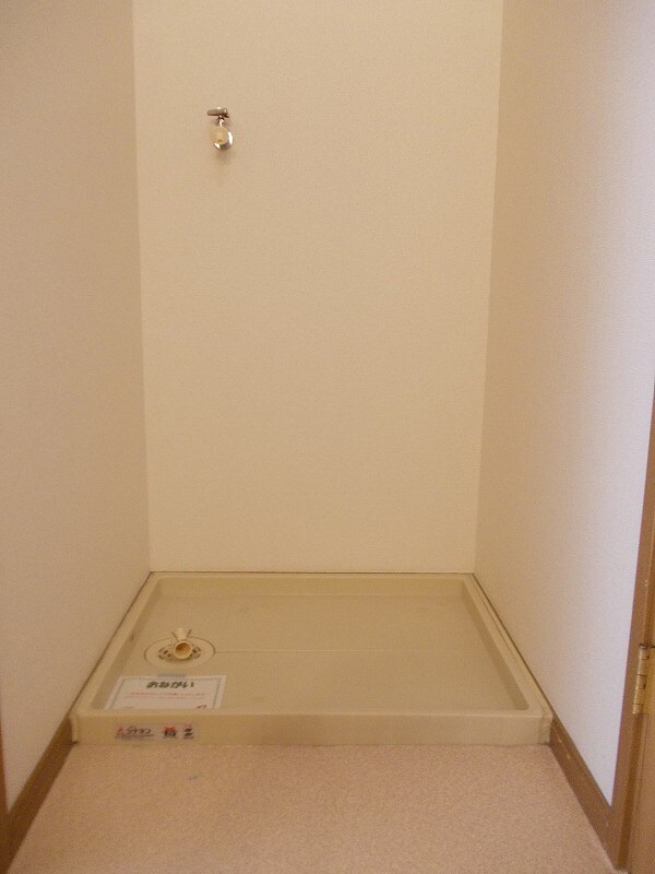 フローラルⅠの物件内観写真