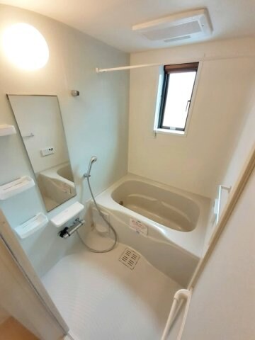 シャルドンＢの物件内観写真