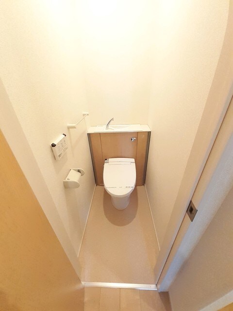 シャルドンＢの物件内観写真