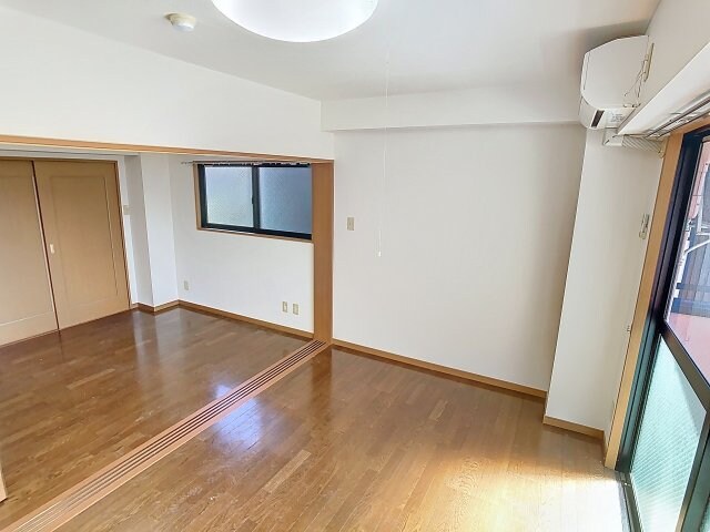 アーバン･ドウェルYSの物件内観写真