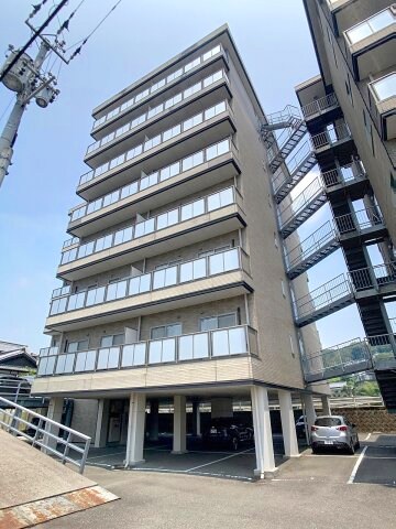 グランビューの物件外観写真