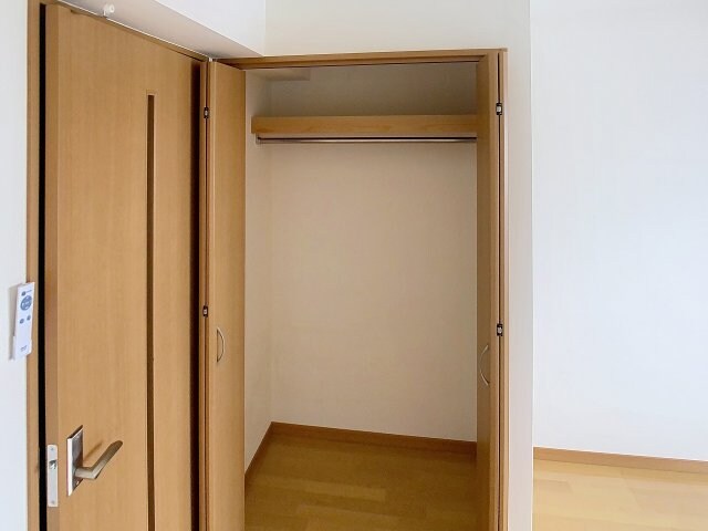 メゾン日の出町の物件内観写真