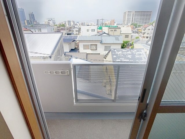 メゾン日の出町の物件内観写真