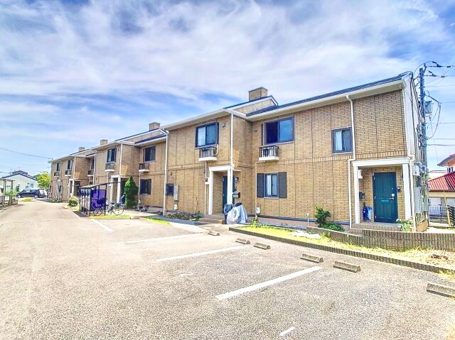 ローズコート南久万の物件外観写真