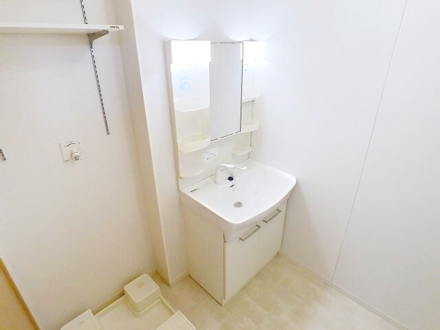 福井ガーデンハイツ A棟の物件内観写真