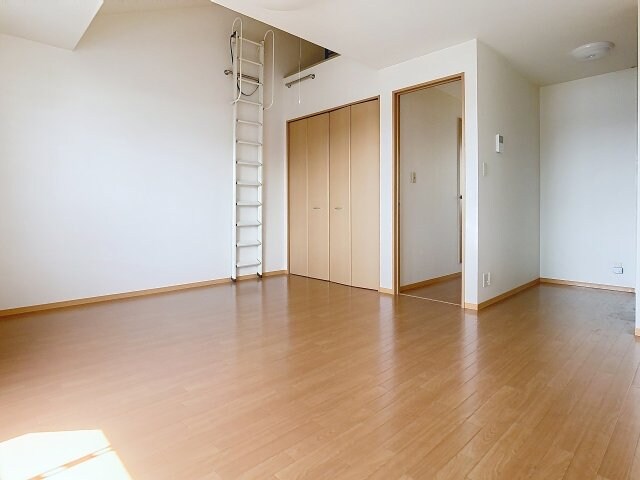 輝パレスの物件内観写真