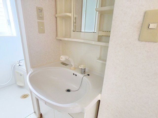 アクセスコートの物件内観写真