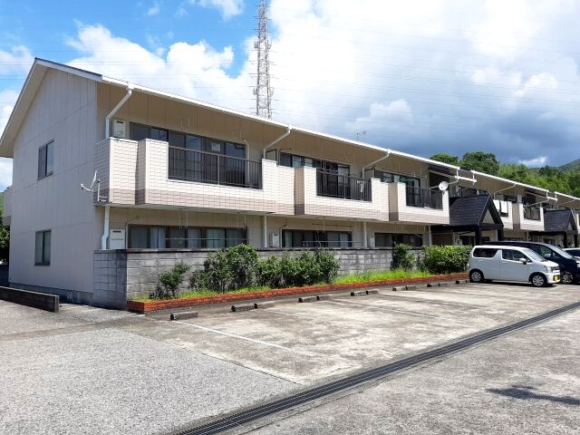 イーストハイツ(一宮)の物件外観写真