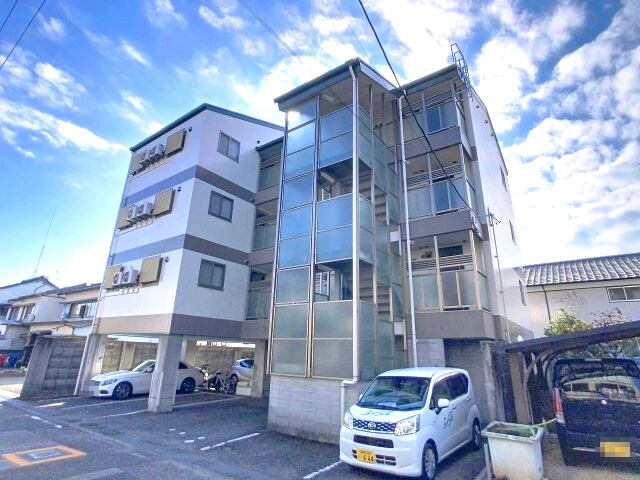 アーバン葛島の物件外観写真