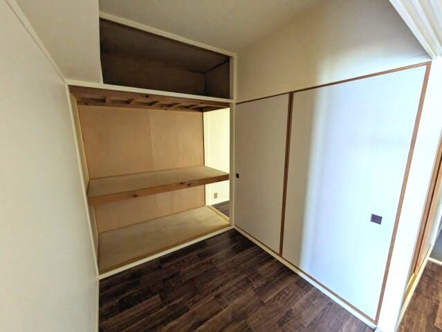 ヴィラナリー高知 1号棟の物件内観写真