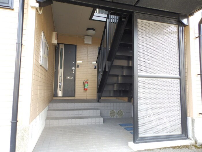 シャンポール Ⅱの物件外観写真