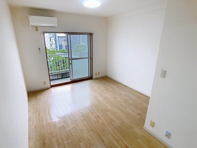 クラウン朝倉の物件内観写真