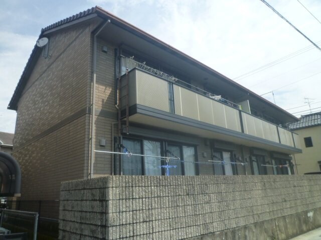 フォーリーヴスの物件外観写真